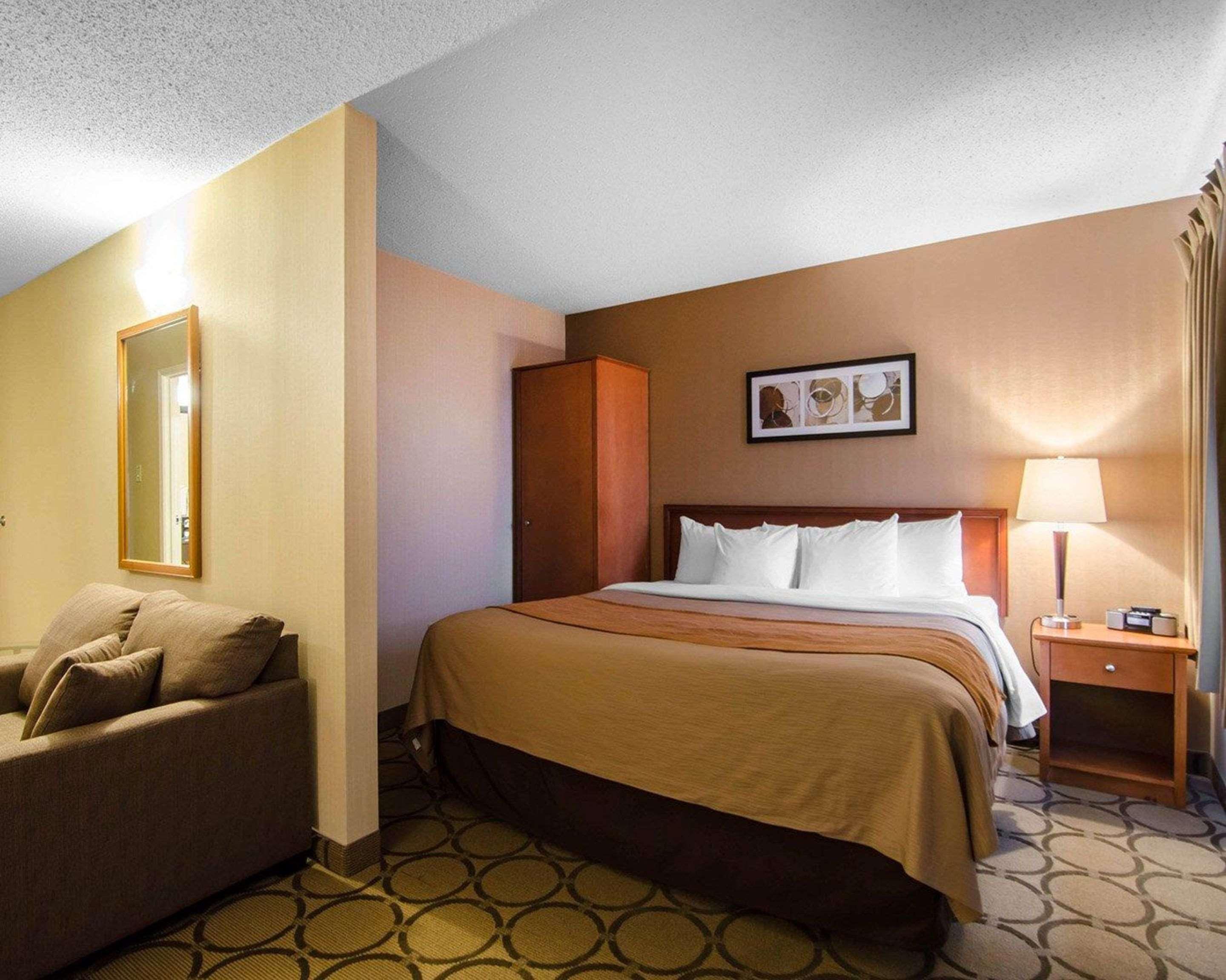 Comfort Inn Saskatoon Ngoại thất bức ảnh