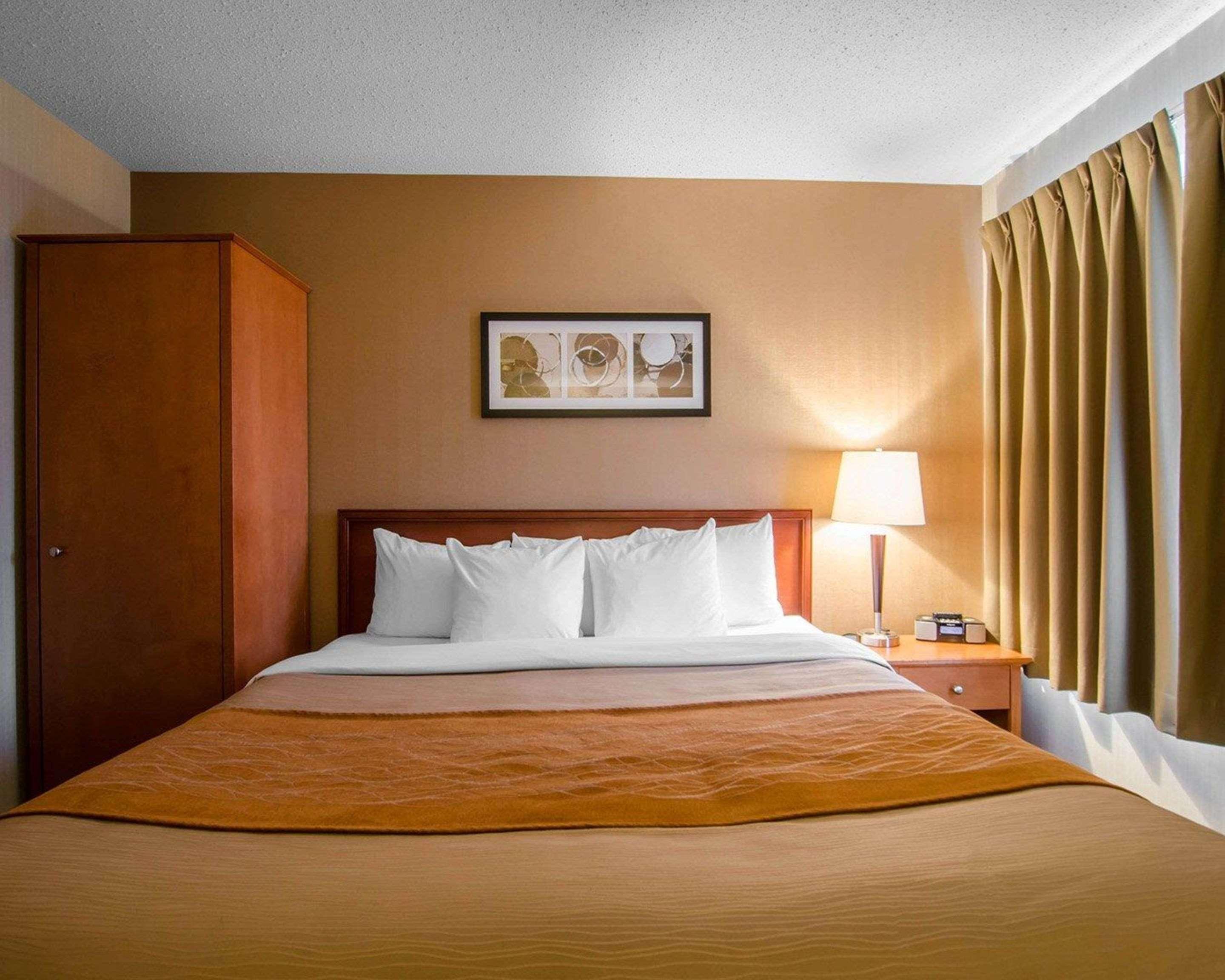 Comfort Inn Saskatoon Ngoại thất bức ảnh