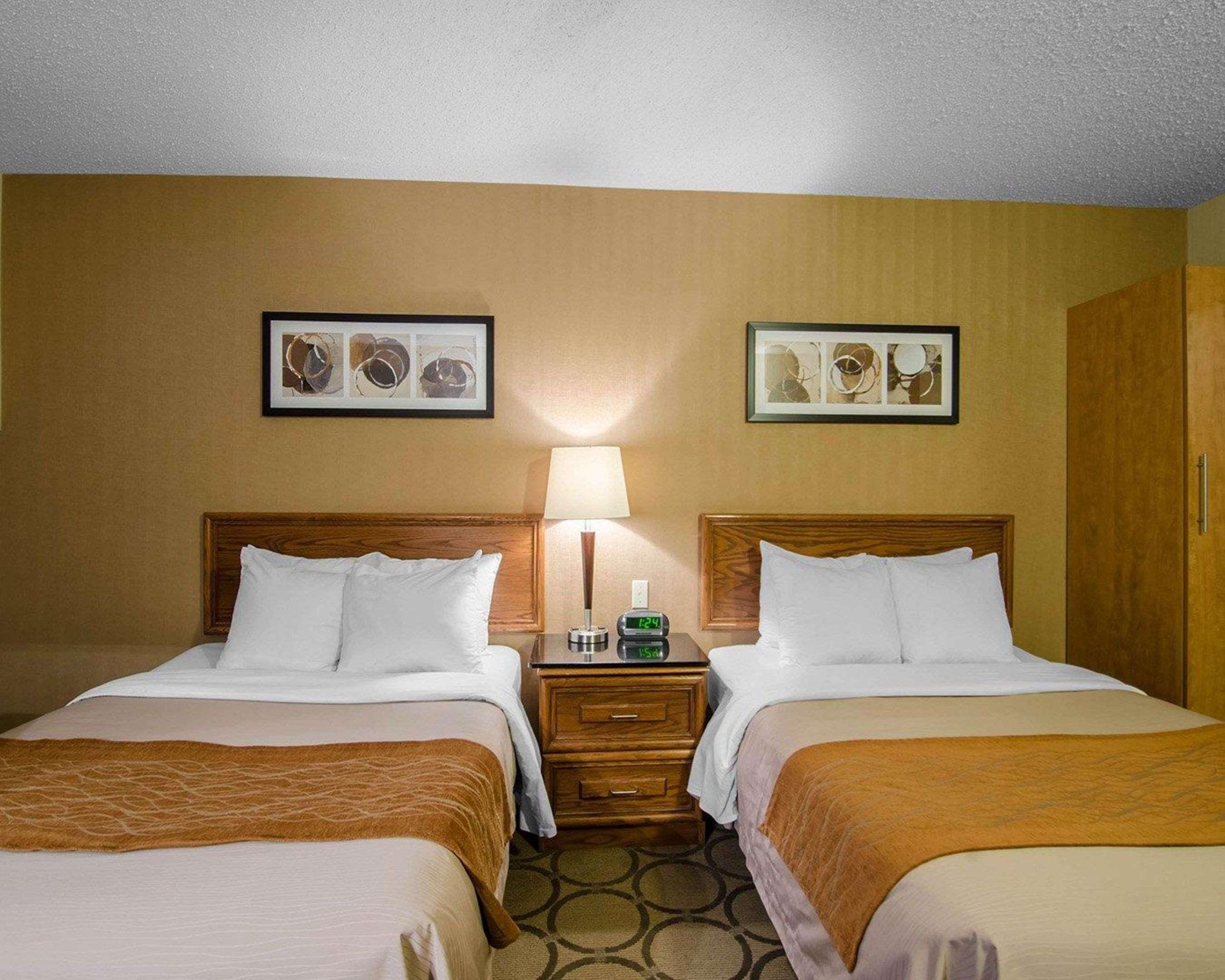 Comfort Inn Saskatoon Ngoại thất bức ảnh